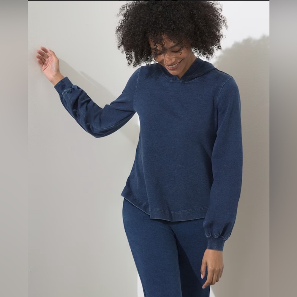 Chicos Zenergy French Terry Hoodie size 2 large denim color NWT